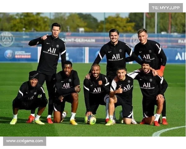 巴黎训练简报：金彭贝缺席莫斯卡多单练姆巴佩参与合练全程状态良好